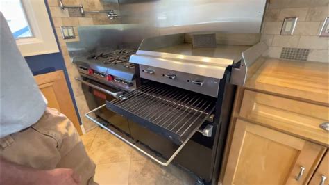 how to turn on a vulcan gas oven